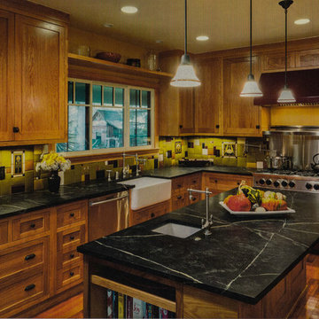 Amazing Puzzle Backsplash!