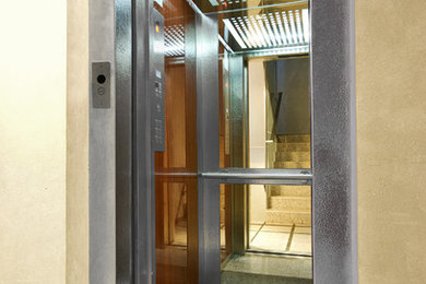 Commercial Glass Elevator