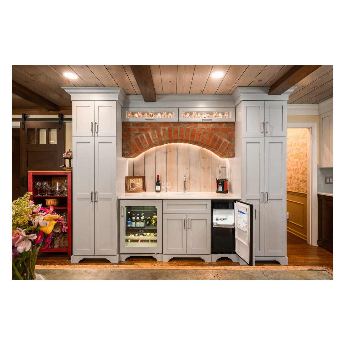 Beverage Stations - Wine Cellars - Wet Bars