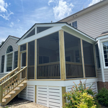 Screened in Porch Addition in Richmond