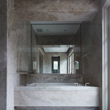 Peninsula Residence