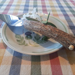 ADK Kitchen Series, Handmade, Rustic, Twig Handled Cake/Pie Server - Kitchen Tools And Gadgets