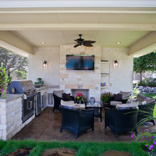 Outdoor Kitchen