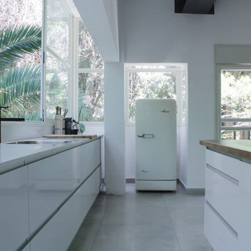 My Houzz: From Drab Apartment to Airy Oasis