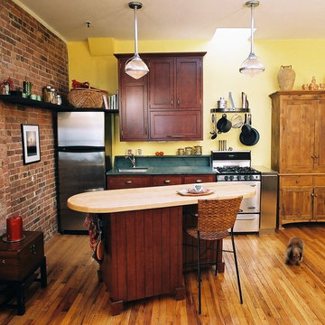 TRANSITIONAL KITCHEN RENOVATIONS