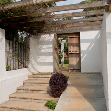 Good Earth PalmGrove- pergola