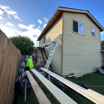 Molina Addition - Siding (In Progress)
