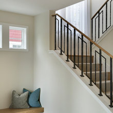 Hallway/ Enterence