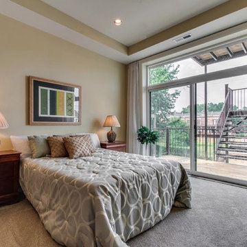4058 Lake Park Ave.
