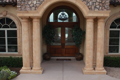 Inspiration for a traditional entryway in San Diego.