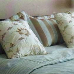 Bedding - Sofa Covers - Decorative Pillows - Bedding