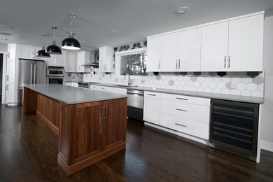 Example of a trendy kitchen design in Detroit