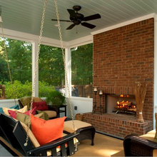 Screened in porch