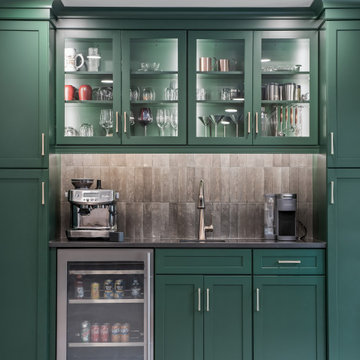 Green Cabinets Boost Style and Organization in the Kitchen
