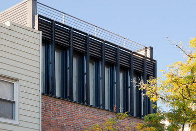 Inspiration for a modern exterior home remodel in New York
