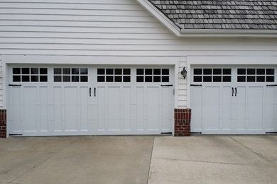 Photo of a traditional garage in Milwaukee.