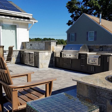 Outdoor Living lifestyle of togetherness