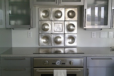 Kitchen - contemporary kitchen idea in DC Metro