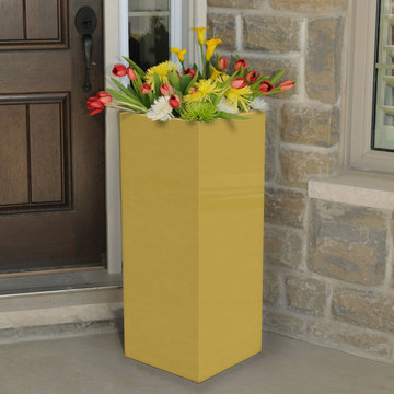 Milan Planter (L13" X W13" X H32")