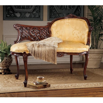 Madame Claudines Chaise Lounge