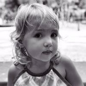 Lisa Taylor's photo