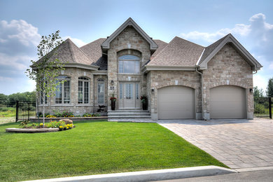 Inspiration for an exterior home remodel in Montreal