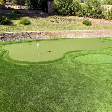 Luxury Artificial Turf Putting Green with Custom Bunkers | Nisleit Residence, Po