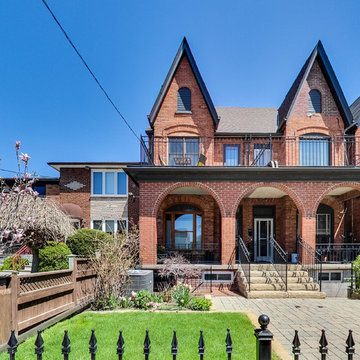 Brick Home In Toronto's Coveted Little Italy