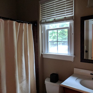 919 Green Bathrooms