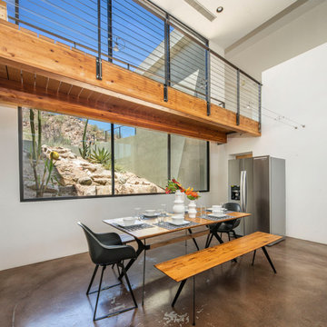 Dessert Hillside Retreat