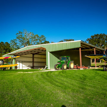 Outbuilding - Airplanes