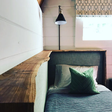 Relax + Recharge