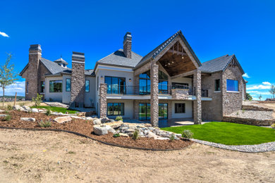 Transitional home design photo in Denver