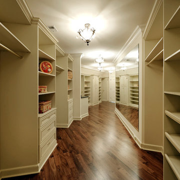 Piscataway Lane - Master Closet