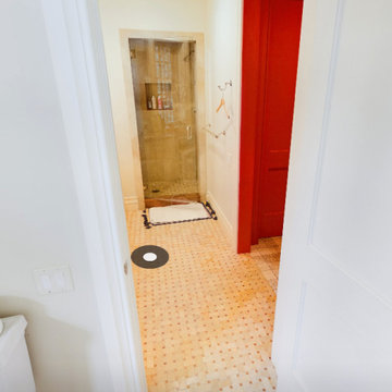Polo Club - Suite Bath, Stone & Brass
