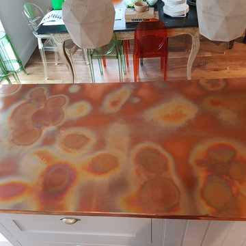 Kitchen island. Aged Copper WORKTOP