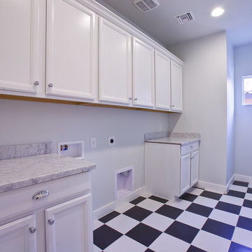 6102 E Carnation Circle