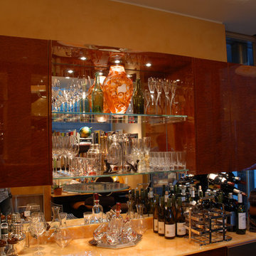Puck LED Under Cabinet by Edge Lighting
