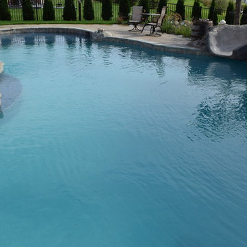 Living Legendary: Pirate Shipwreck Swimming Pool