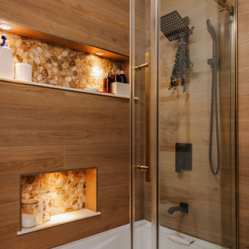 Tranquil Bathroom of Irving