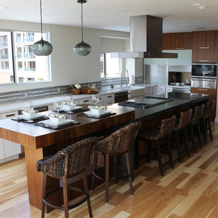 Modern Seaside Kitchen