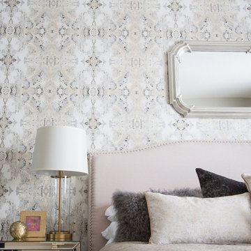 Elegant principal bedroom