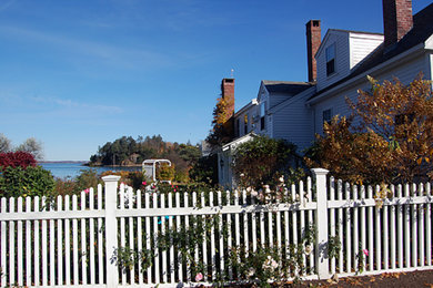 Example of a classic exterior home design in Boston