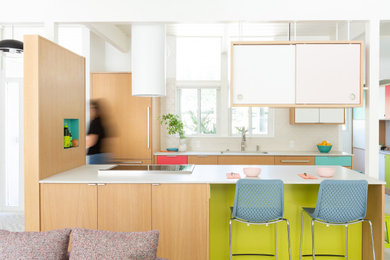 Inspiration for a mid-sized 1950s kitchen remodel in San Francisco
