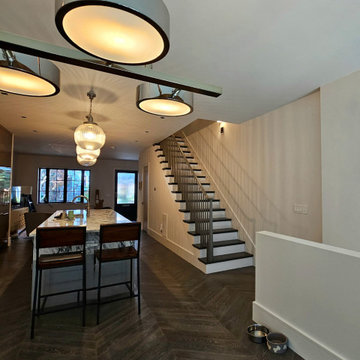 Project #112 | Traditional Staircase with Continuous Rail System