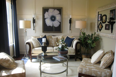 Inspiration for a timeless living room remodel in Baltimore