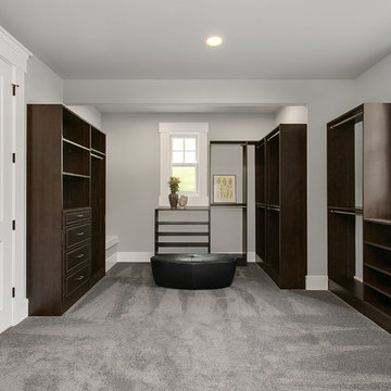 Greater Seattle Area | La Belle Maison Master Suite Closet