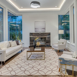 983 TUDOR AVENUE - Products