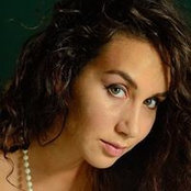 Betsy Zuck's photo