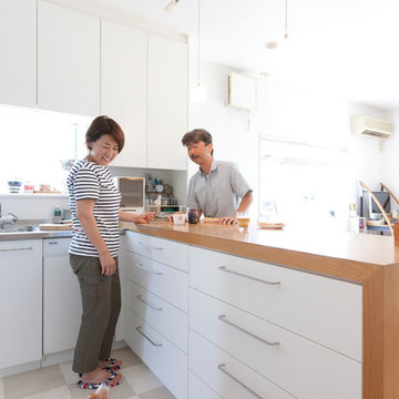 HOME KITCHENS/12 YM House